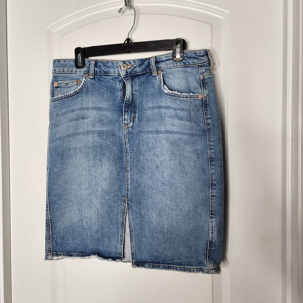 12 | Pilcro and the Letterpress by Anthropologie Preloved Denim Straight Skirt
